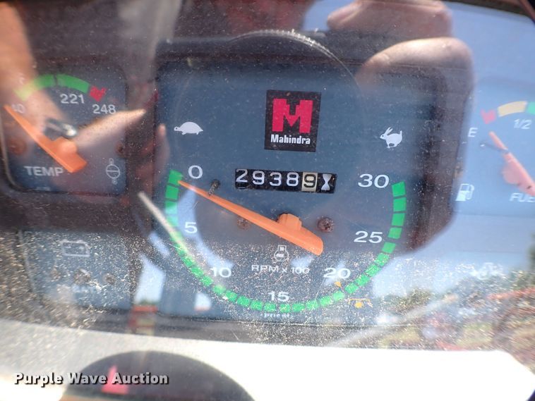 image for item KQ9674 2007 Mahindra 3525DI tractor