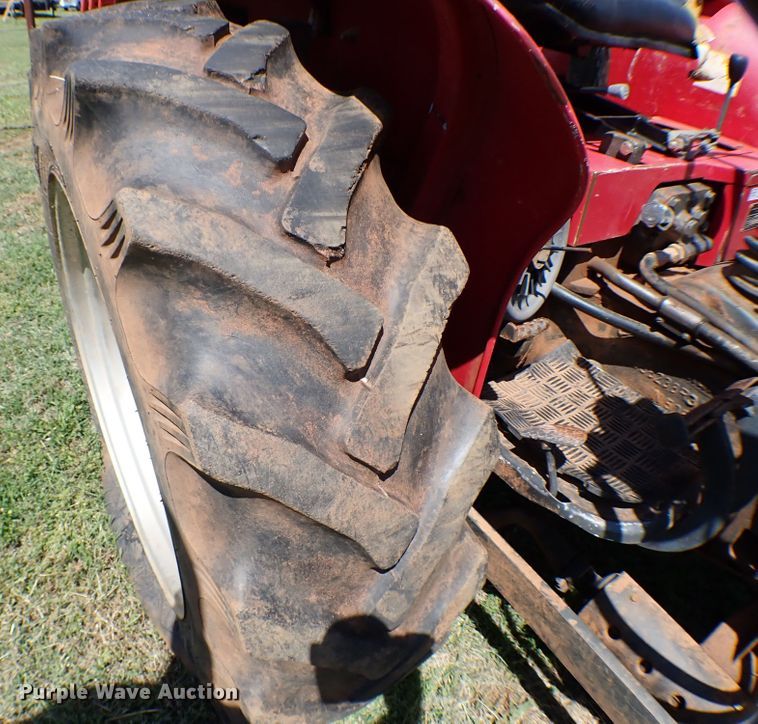 image for item KQ9674 2007 Mahindra 3525DI tractor