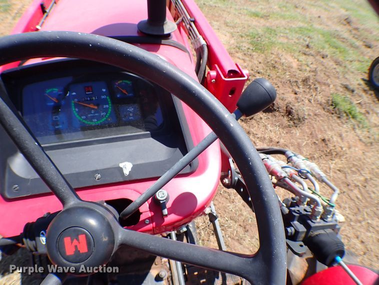 image for item KQ9676 2007 Mahindra 3525DI tractor