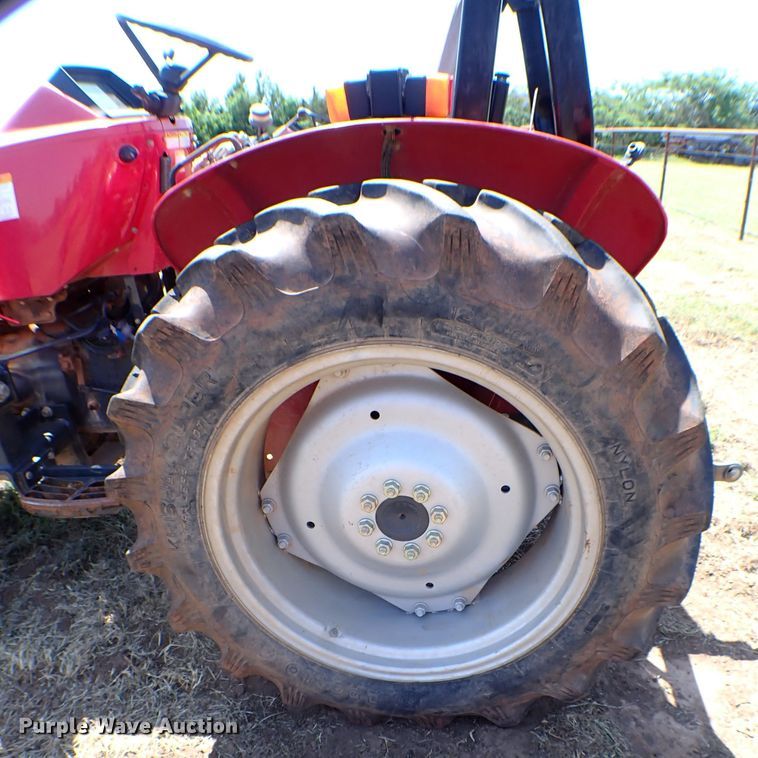 image for item KQ9676 2007 Mahindra 3525DI tractor