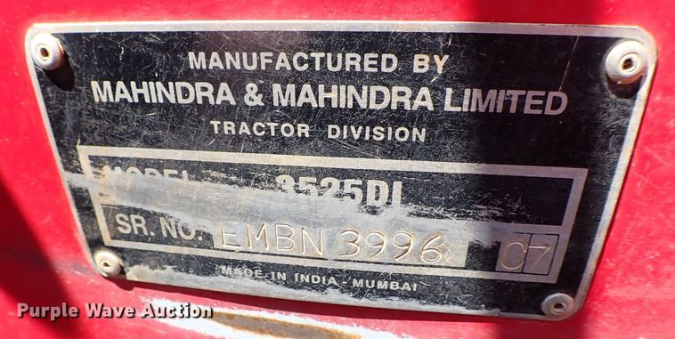 image for item KQ9676 2007 Mahindra 3525DI tractor