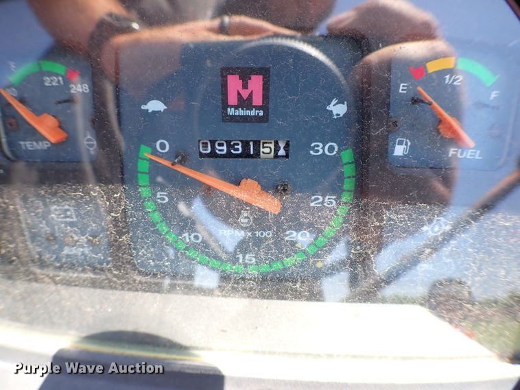 image for item KQ9677 2007 Mahindra 3525DI tractor