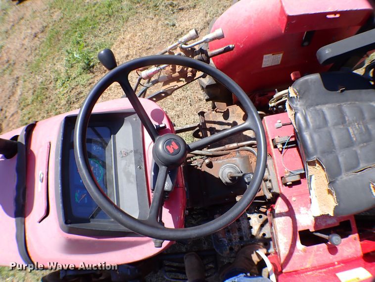 image for item KQ9677 2007 Mahindra 3525DI tractor