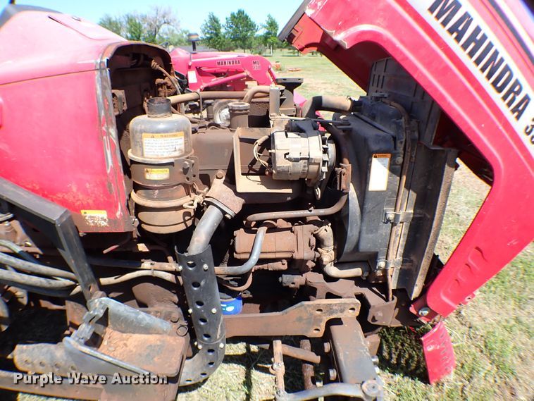 image for item KQ9677 2007 Mahindra 3525DI tractor