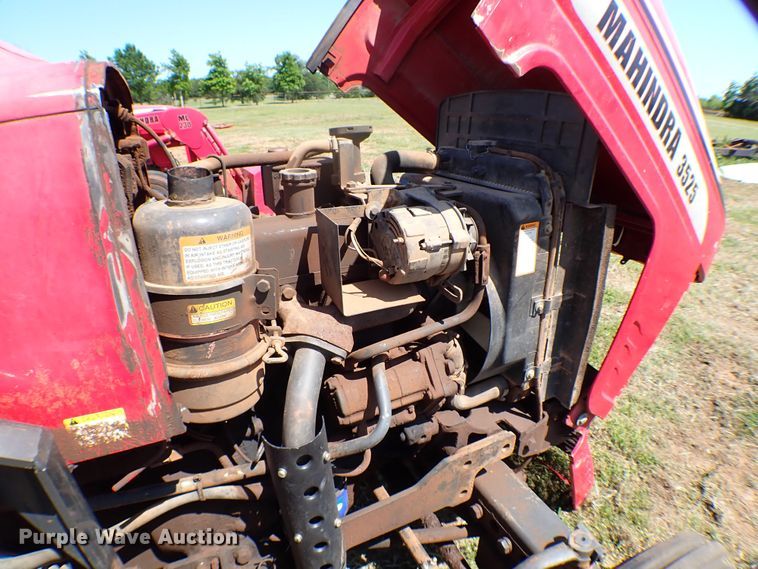 image for item KQ9677 2007 Mahindra 3525DI tractor