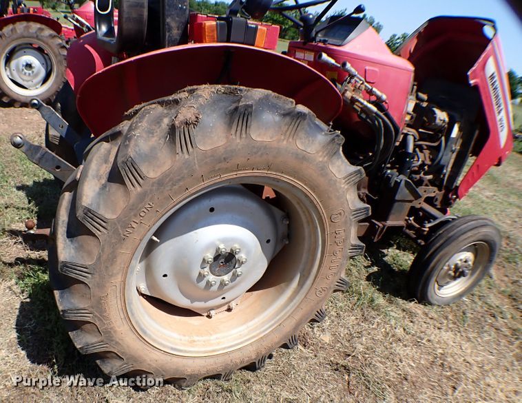 image for item KQ9677 2007 Mahindra 3525DI tractor