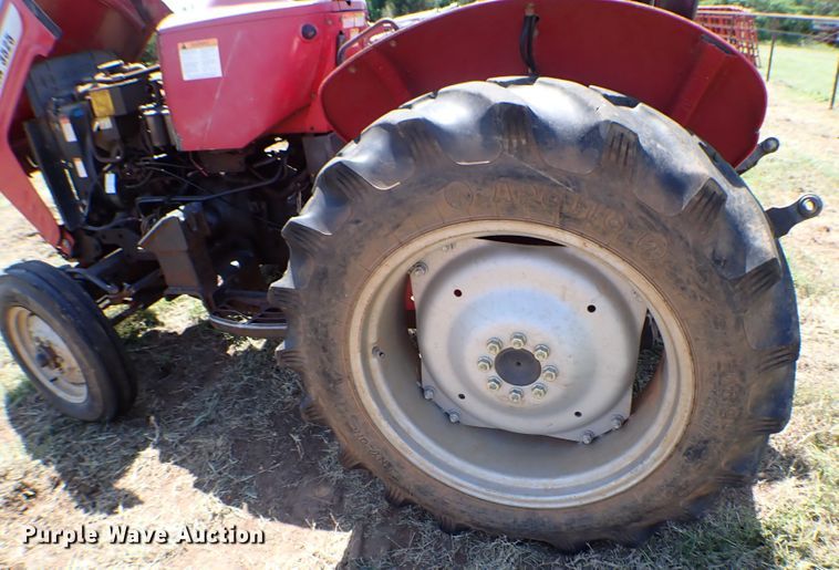 image for item KQ9677 2007 Mahindra 3525DI tractor
