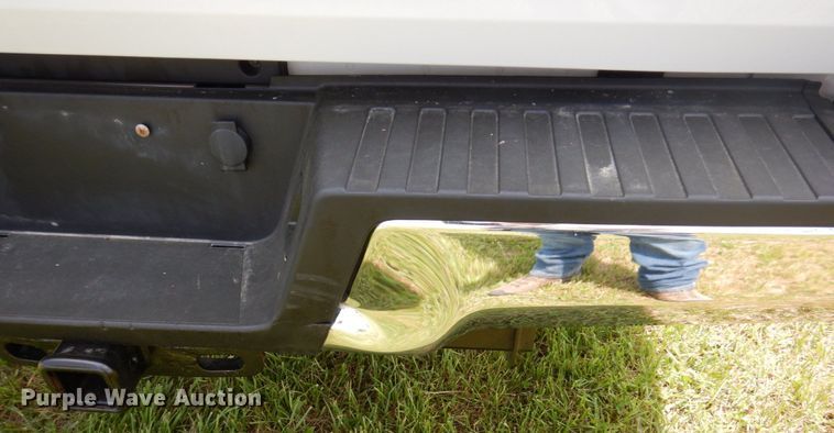 image for item KR9357 2017 Ford F250 Super Duty XLT  Crew Cab pickup truck