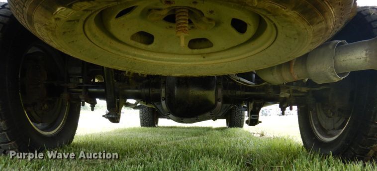 image for item KR9357 2017 Ford F250 Super Duty XLT  Crew Cab pickup truck