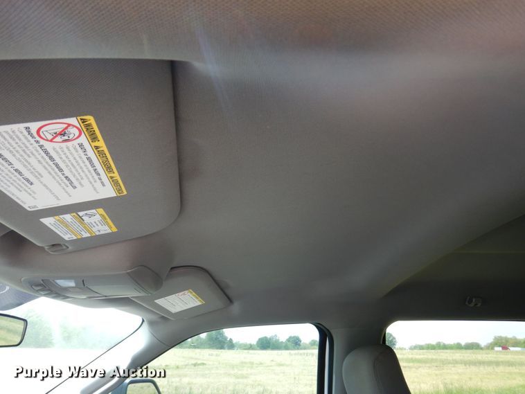 image for item KR9357 2017 Ford F250 Super Duty XLT  Crew Cab pickup truck