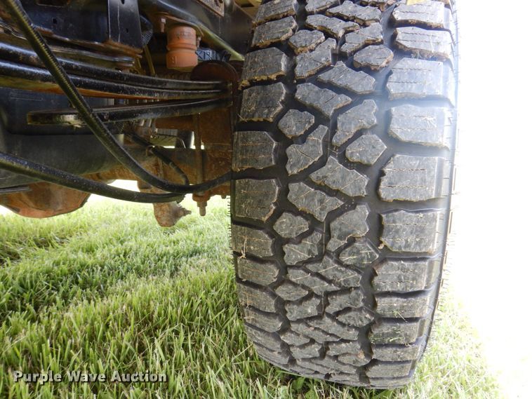 image for item KR9357 2017 Ford F250 Super Duty XLT  Crew Cab pickup truck