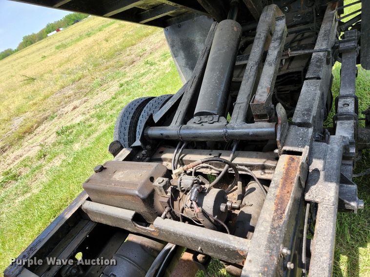 image for item KR9359 2008 Ford F550  dump truck