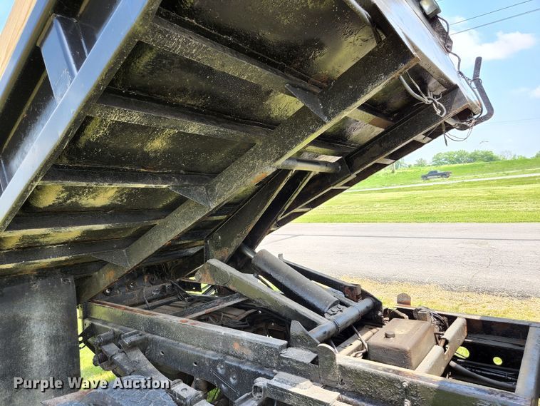 image for item KR9359 2008 Ford F550  dump truck