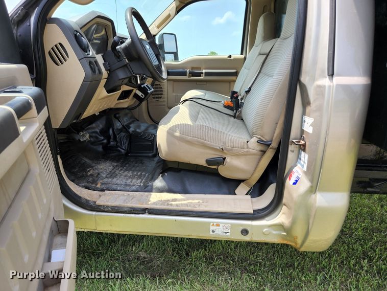 image for item KR9359 2008 Ford F550  dump truck