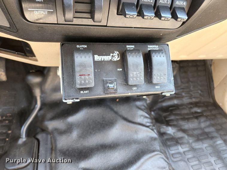 image for item KR9359 2008 Ford F550  dump truck