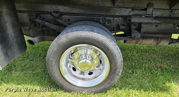 image for item KR9359 2008 Ford F550  dump truck