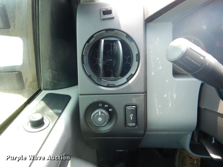 image for item KR9361 2012 Ford F250 Super Duty  SuperCab pickup truck