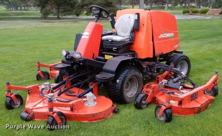 image for item LS9203 2013 Jacobsen R-311T  ZTR lawn mower