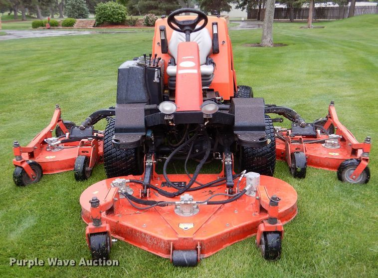 image for item LS9203 2013 Jacobsen R-311T  ZTR lawn mower