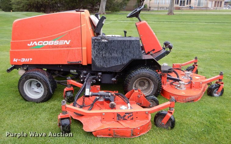 image for item LS9203 2013 Jacobsen R-311T  ZTR lawn mower