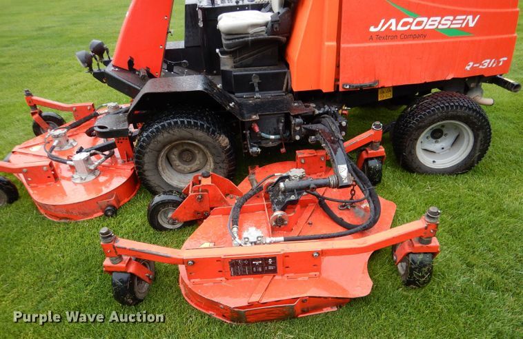 image for item LS9203 2013 Jacobsen R-311T  ZTR lawn mower