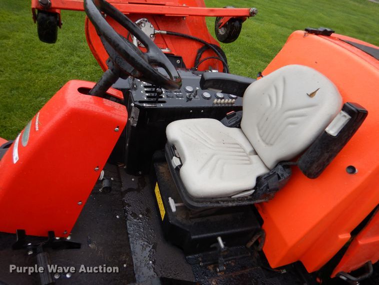 image for item LS9203 2013 Jacobsen R-311T  ZTR lawn mower