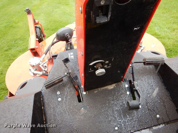 image for item LS9203 2013 Jacobsen R-311T  ZTR lawn mower