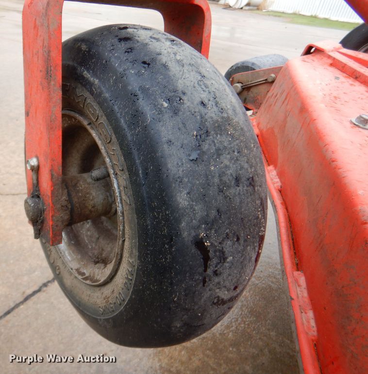 image for item LS9203 2013 Jacobsen R-311T  ZTR lawn mower