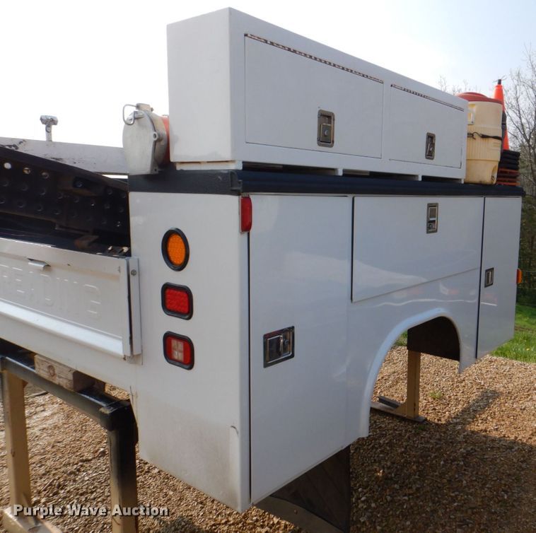 image for item MF9065 Reading 98GADWDWR  utility pickup truck bed