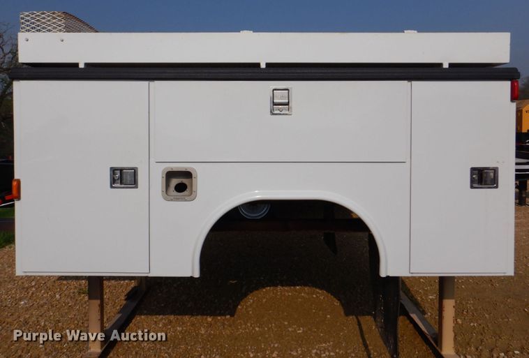 image for item MF9065 Reading 98GADWDWR  utility pickup truck bed