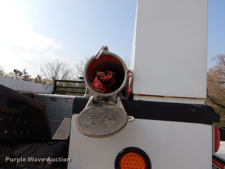 image for item MF9065 Reading 98GADWDWR  utility pickup truck bed