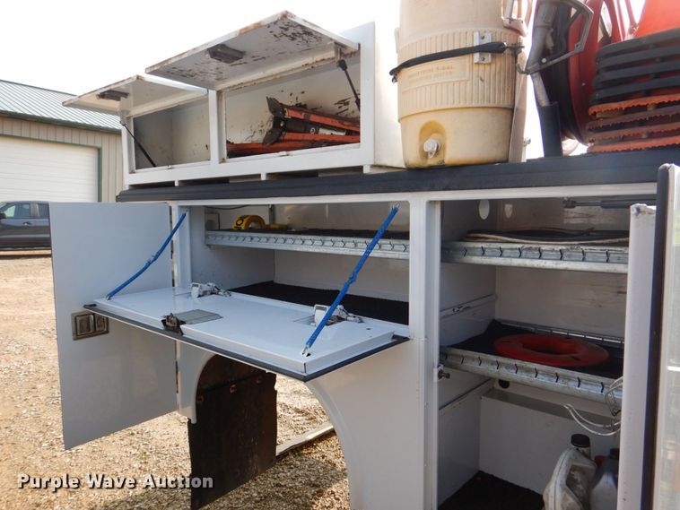 image for item MF9065 Reading 98GADWDWR  utility pickup truck bed