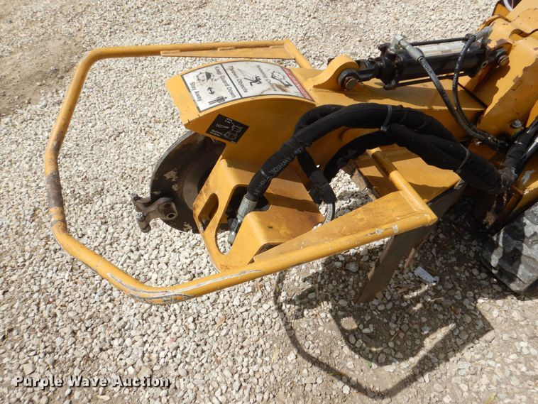image for item MF9094 2015 Vermeer SC30TX  stump grinder