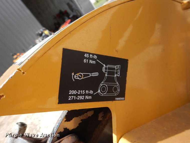 image for item MF9094 2015 Vermeer SC30TX  stump grinder