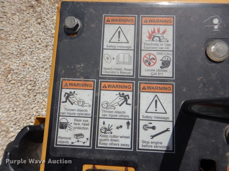 image for item MF9094 2015 Vermeer SC30TX  stump grinder