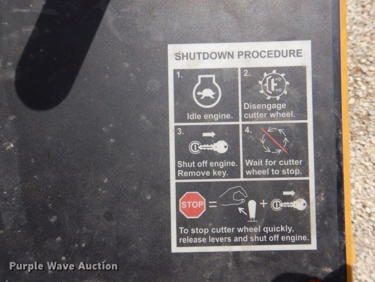 image for item MF9094 2015 Vermeer SC30TX  stump grinder