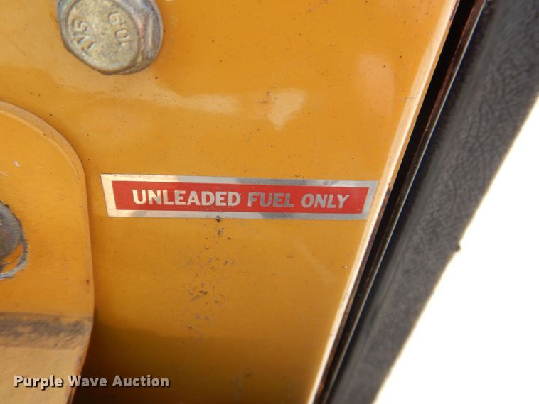 image for item MF9094 2015 Vermeer SC30TX  stump grinder