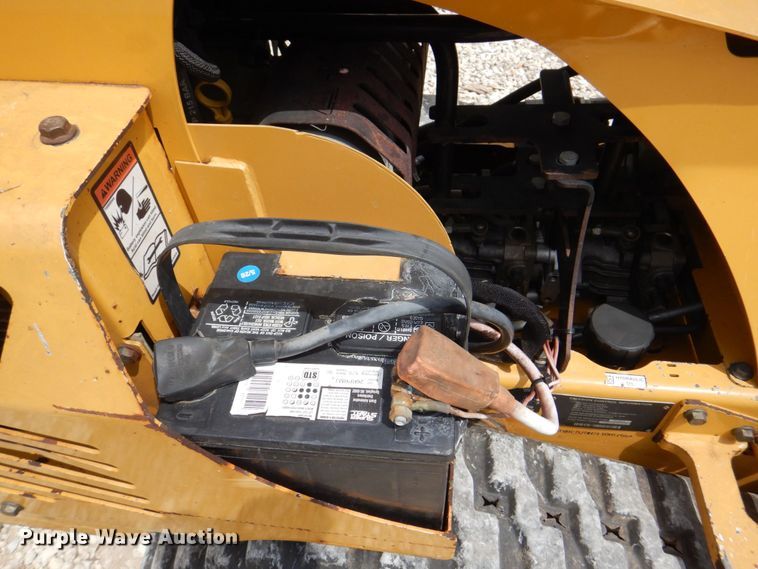 image for item MF9094 2015 Vermeer SC30TX  stump grinder