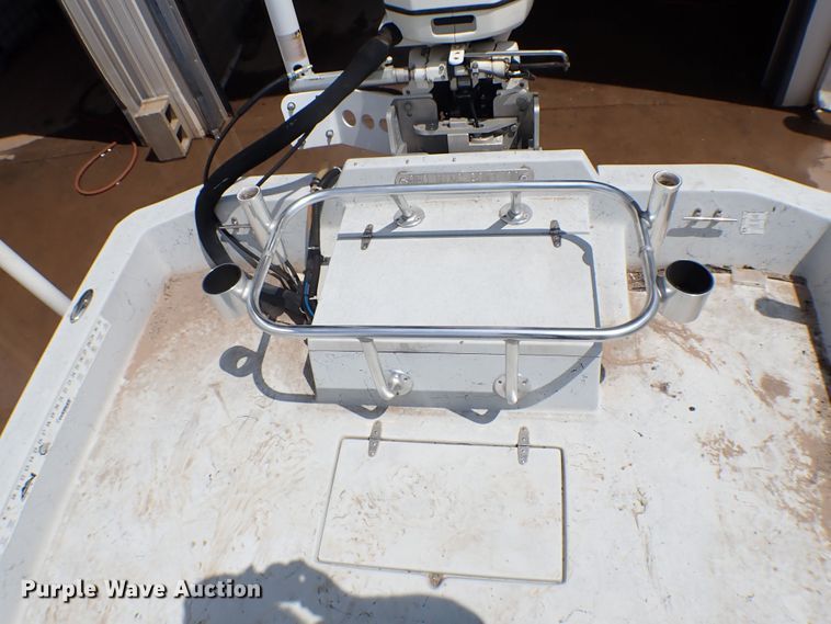 image for item MF9339 1998 Gulf Coast boat