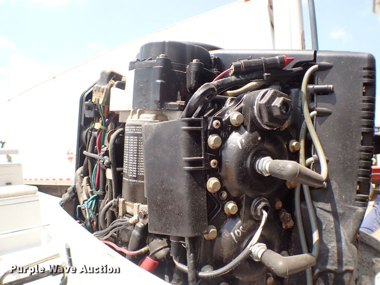 image for item MF9339 1998 Gulf Coast boat