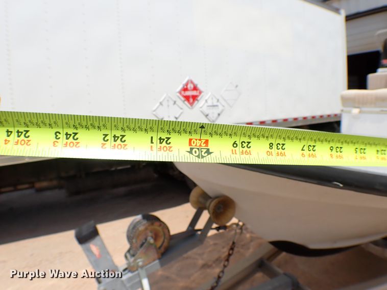 image for item MF9339 1998 Gulf Coast boat