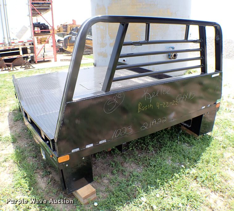 image for item MF9343 Butler hydraulic bale bed