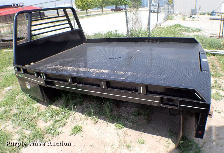 image for item MF9343 Butler hydraulic bale bed