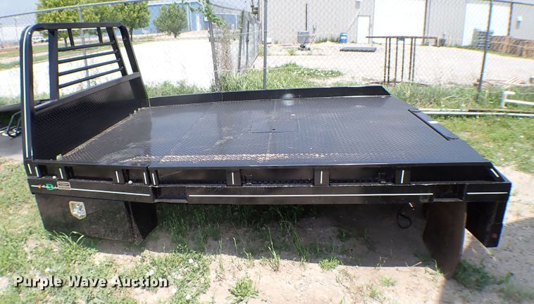 image for item MF9343 Butler hydraulic bale bed