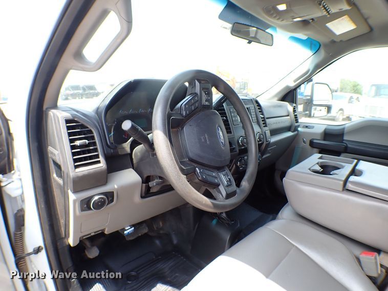 image for item MF9344 2019 Ford F550 Super Duty XL  flatbed truck