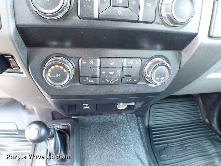 image for item MF9344 2019 Ford F550 Super Duty XL  flatbed truck