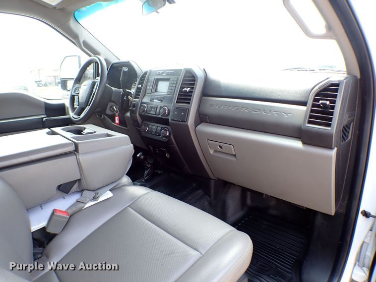 image for item MF9344 2019 Ford F550 Super Duty XL  flatbed truck