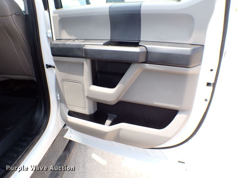 image for item MF9344 2019 Ford F550 Super Duty XL  flatbed truck