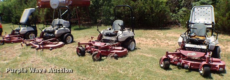 image for item MF9410 (4) ZTR lawn mowers