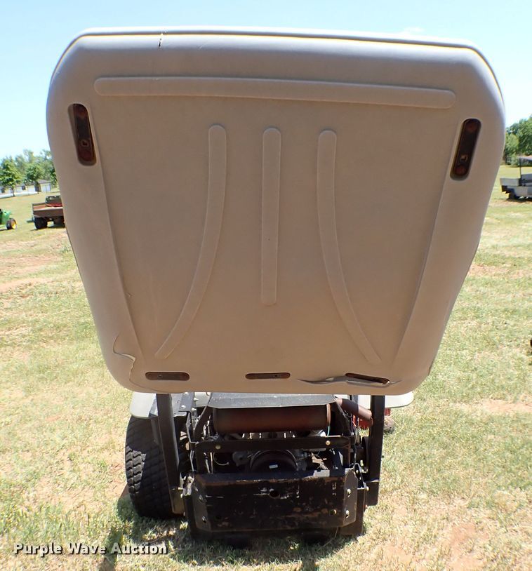 image for item MF9410 (4) ZTR lawn mowers